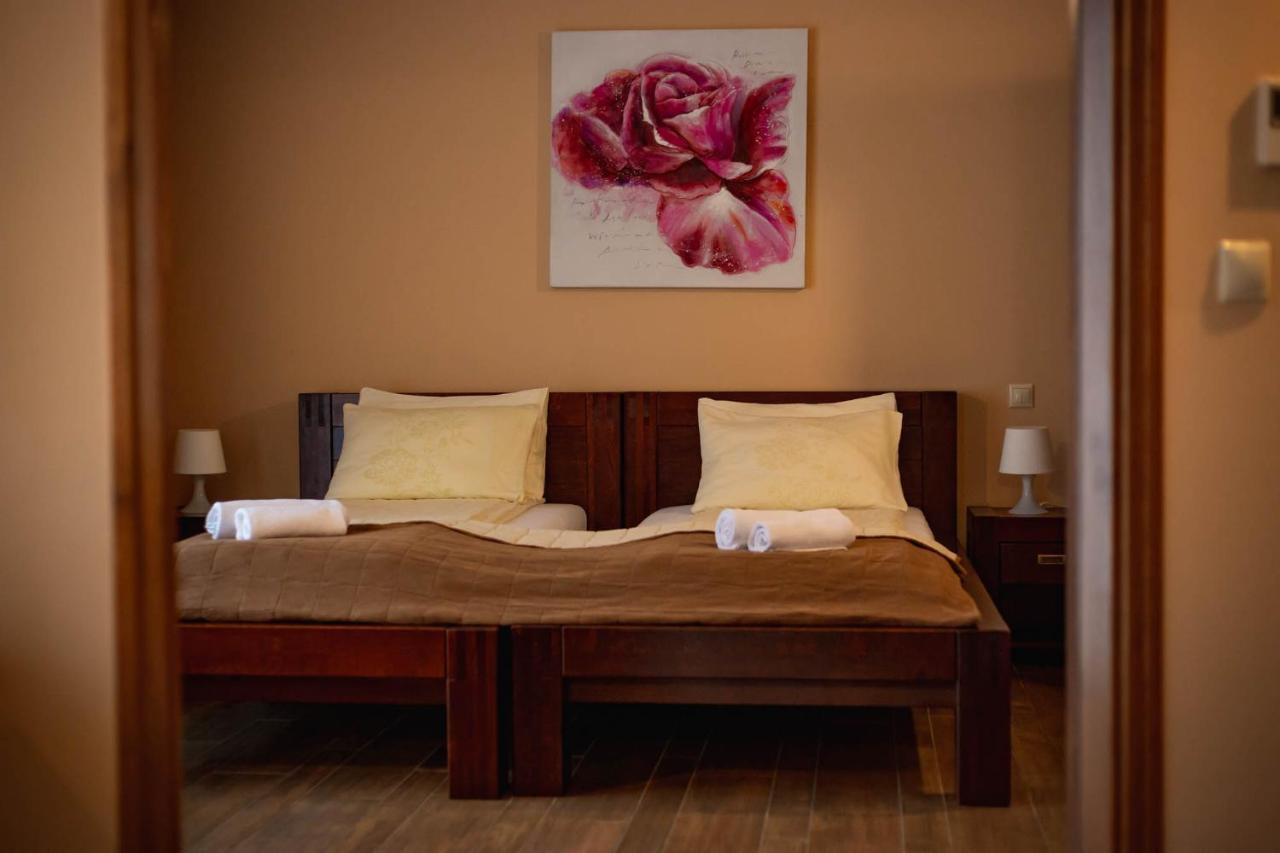 Maya Panzio-Rezidencia Szeged Extérieur photo