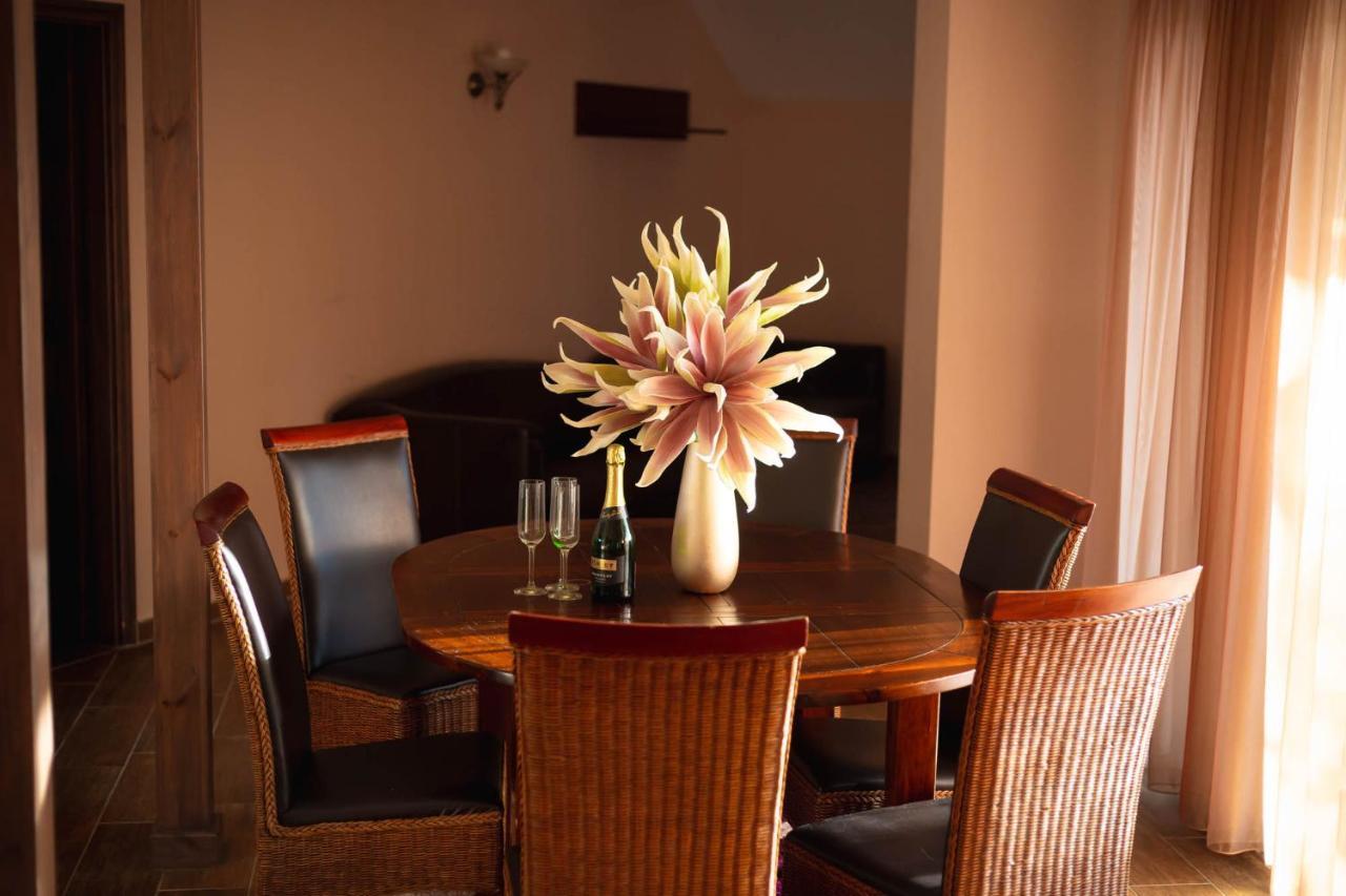 Maya Panzio-Rezidencia Szeged Extérieur photo