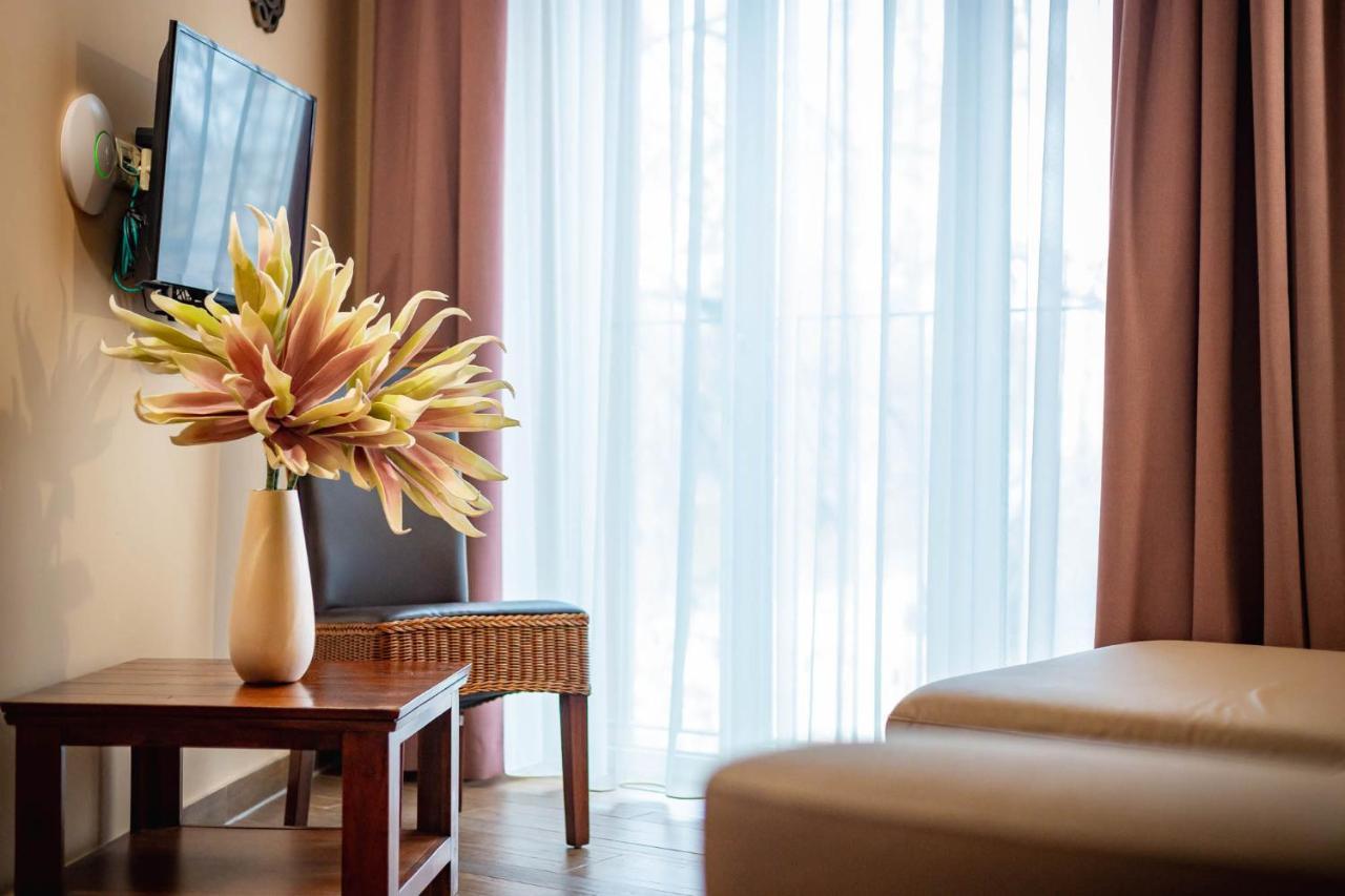 Maya Panzio-Rezidencia Szeged Extérieur photo