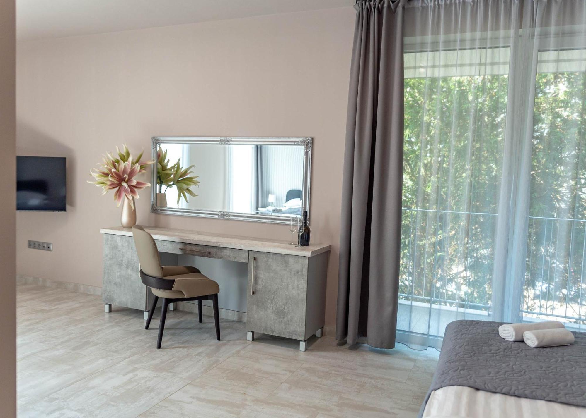 Maya Panzio-Rezidencia Szeged Extérieur photo